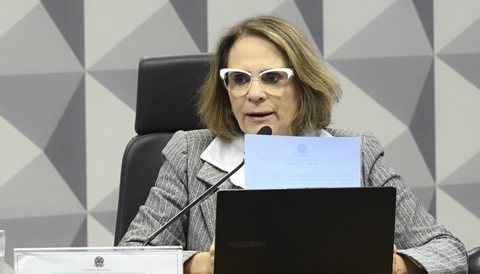 Senadora Damares Alves, presidente da Comissão de Direitos Humanos e Legislação Participativa ...