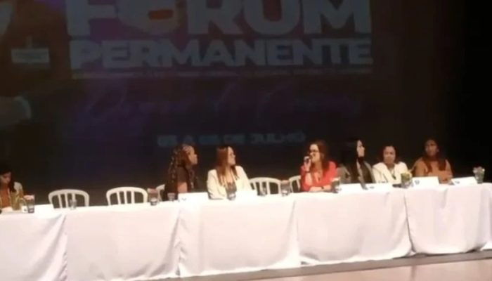 A promotora afirmou que “a fé é um direito privado. (Foto: Reprodução/Acterj).