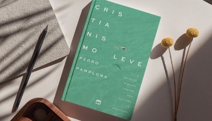 Livro "Cristianismo leve: O antídoto bíblico contra uma cultura de legalismo" (Foto: Montagem/F...